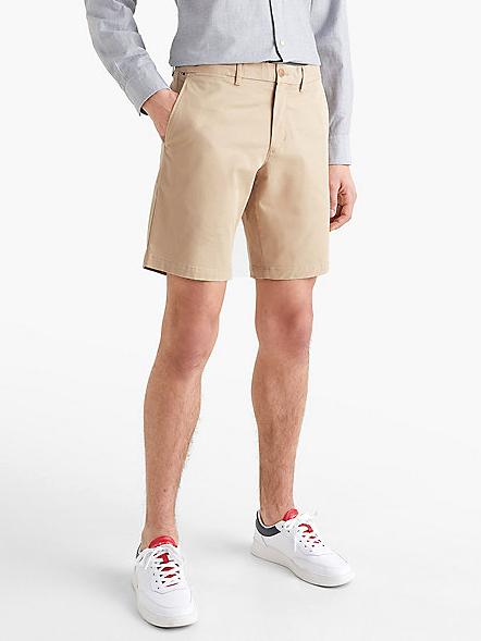 Tommy Hilfiger Brooklyn 1985 Pantaloni Corti In Cotone Stretch Clayed  Pebble - Acquista Su Le Sac!