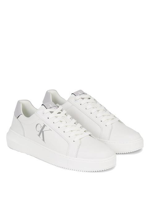 CALVIN KLEIN CK JEANS Chunky Cupsole Sneakers in pelle bright white/formal gray - Scarpe Uomo
