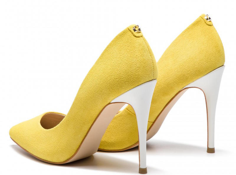 GUESS DÉCOLLÉTE DONNA FL5CR4SUE08|acquista online su Shoe Center