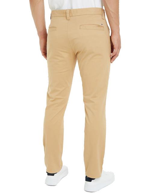 TJ AUSTIN Pantaloni chino in cotone tawny sand - Pantaloni Uomo