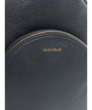COCCINELLE ALPHA Zaino in pelle martellata DARKBLUE - Borse Donna - 3