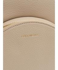 COCCINELLE ALPHA Zaino in pelle martellata powder pink - Borse Donna - 3