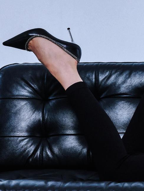 QUEEN 3878 Décolleté in pelle con catena nero - Scarpe Donna