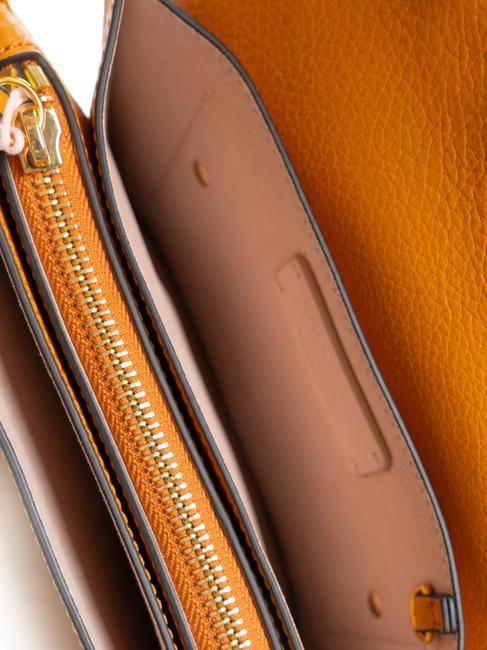 COSIMA Borsa a tracolla in pelle martellata paprika - Borse Donna