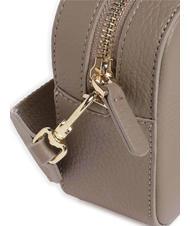 COCCINELLE TEBE Borsa a tracolla in pelle martellata warm taupe 2 - Borse Donna - 3