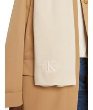 CALVIN KLEIN CK JEANS MONOGRAM EMBRO Sciarpa in poliestere riciclato birch - Sciarpe - 3
