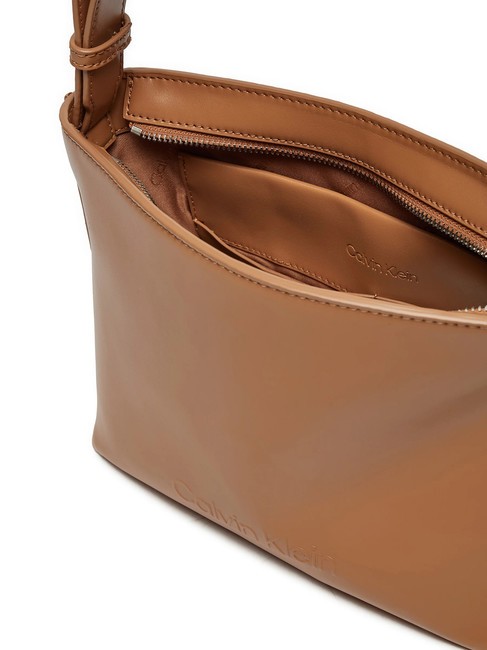 EMBOSSED CALVIN  Borsa a spalla lion - Borse Donna