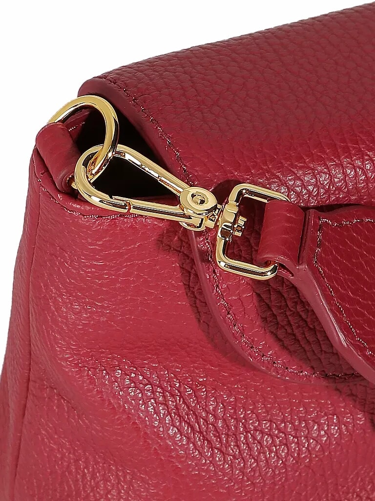 585803_6