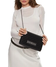 LOVE MOSCHINO CHAIN Borsa a tracolla con microborchie nero/canna fucile - Borse Donna - 4