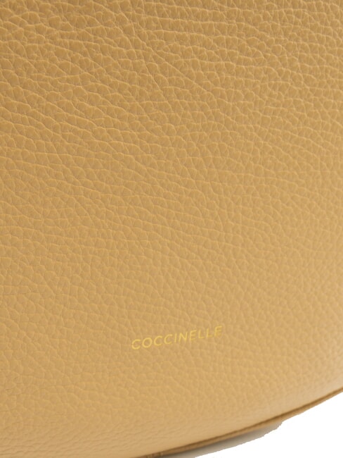 ALPHA Borsa sottospalla in pelle martellata fresh beige - Borse Donna