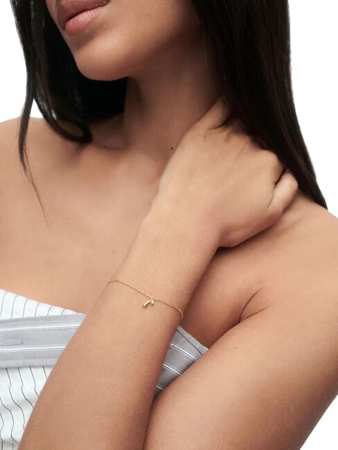 THE NEW ESSENTIALS KIRA Bracciale a catena con zirconi rotondi e ciondolo a goccia oro - Bracciali Donna