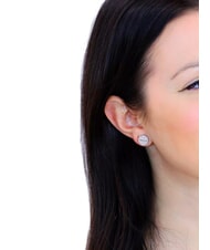 GUESS STUDS PARTY Orecchini a bottone con logo e zirconi - Orecchini