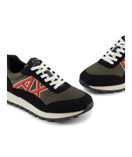 ARMANI EXCHANGE DROP MICROSUEDE Sneakers con logo a contrasto black+olive night+pumpkin - Scarpe Uomo - 4