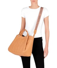 ARMANI EXCHANGE WAVE Borsa a mano grande traforata camel rose - Borse Donna - 5