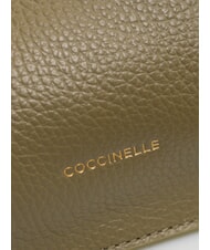 COCCINELLE HYLE Borsa piatta piccola in pelle a tracolla laurel green - Borse Donna - 5