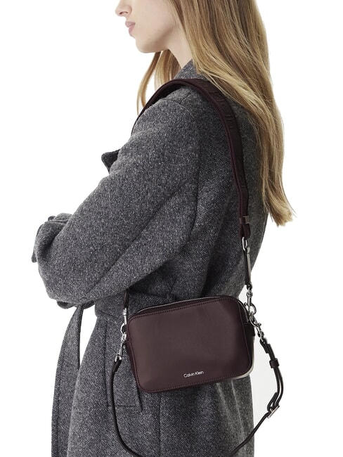 SIGNATURE LOGO STRAP Borsa camera case doppia funzione fudge - Borse Donna