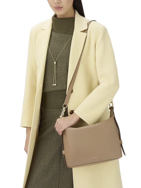 TONIE Borsa a spalla in pelle con tracolla toffee - Borse Donna