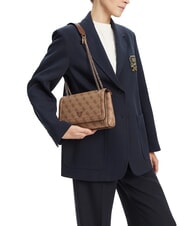 GUESS NOELLE 2 Borsa convertible con flap latte logo/brown - Borse Donna - 5