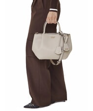 GUESS AMORETTE Borsa a mano con tracolla light taupe - Borse Donna - 5