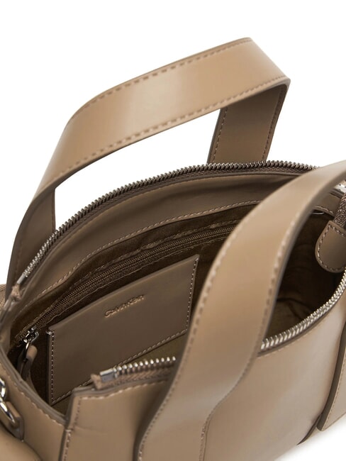 SIGNATURE LOGO STRAP Borsa a mano, con tracolla desert taupe - Borse Donna