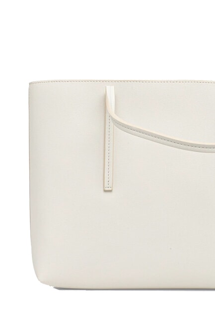 EMBOSSED LOGO Borsa a spalla lily white - Borse Donna