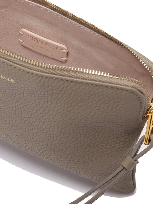 ALIAS Pochette in pelle martellata warm taupe - Borse Donna