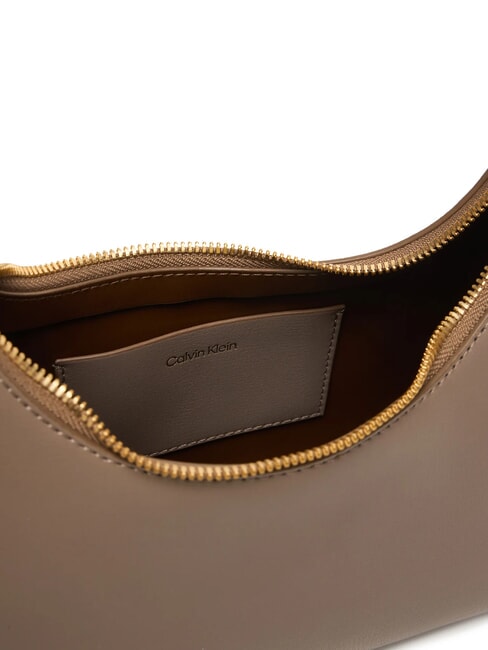 EMBOSSED LOGO Borsa a spalla, con tracolla desert taupe - Borse Donna