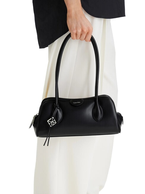 EMBOSSED LOGO BUSINE Bauletto a spalla na black - Borse Donna