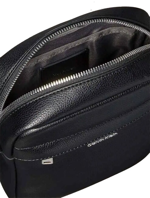 RAISED LOGO Borsello iron gate - Tracolle Uomo