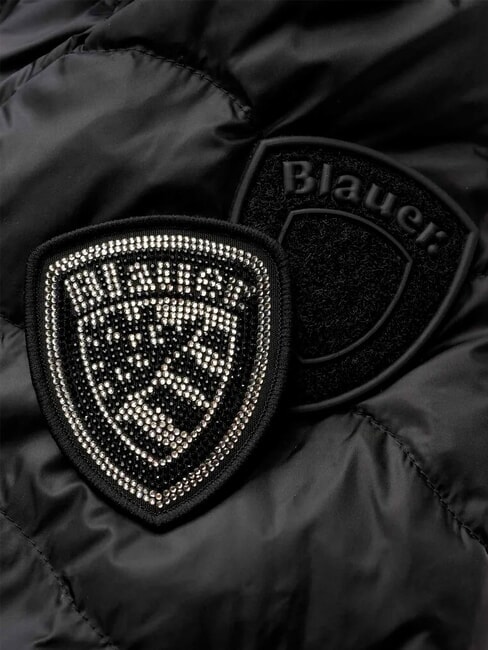 CAMELIA Piumino imbottito corto, con cappuccio nero - Piumini Donna