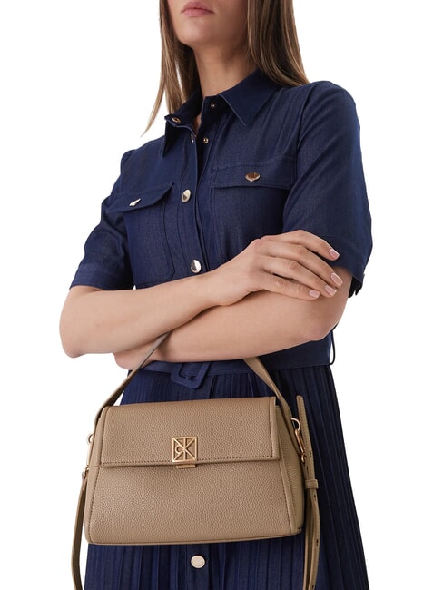 HARDWARE EMBLEM PEBB Borsa a mano, con tracolla desert taupe - Borse Donna