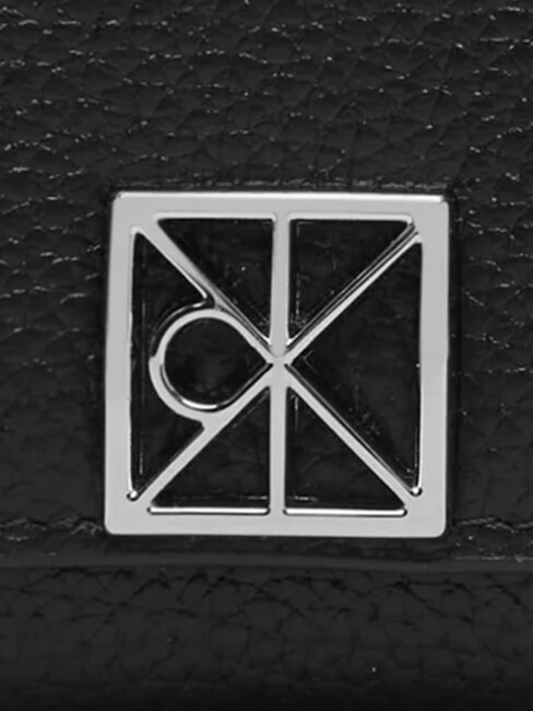 HARDWARE EMBLEM PEBB Portafoglio ziparound, in pelle na black - Portafogli Donna