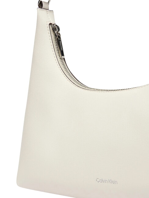 EMBOSSED LOGO Borsa a spalla, con tracolla white alyssum - Borse Donna