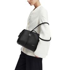CALVIN KLEIN EMBLEM HW Borsa a spalla na black - Borse Donna - 2