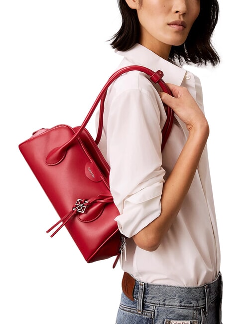 EMBOSSED LOGO BUSINE Bauletto a spalla bordeaux wine - Borse Donna