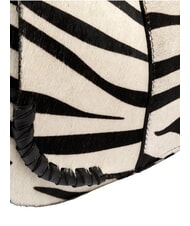GIANNI CHIARINI HELENA ROUND Borsa a spalla in pelle, con tracolla zebra bianco-nero - Borse Donna - 6